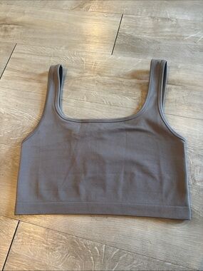 Seamless Scoop Neck Crop Tank - Taupe